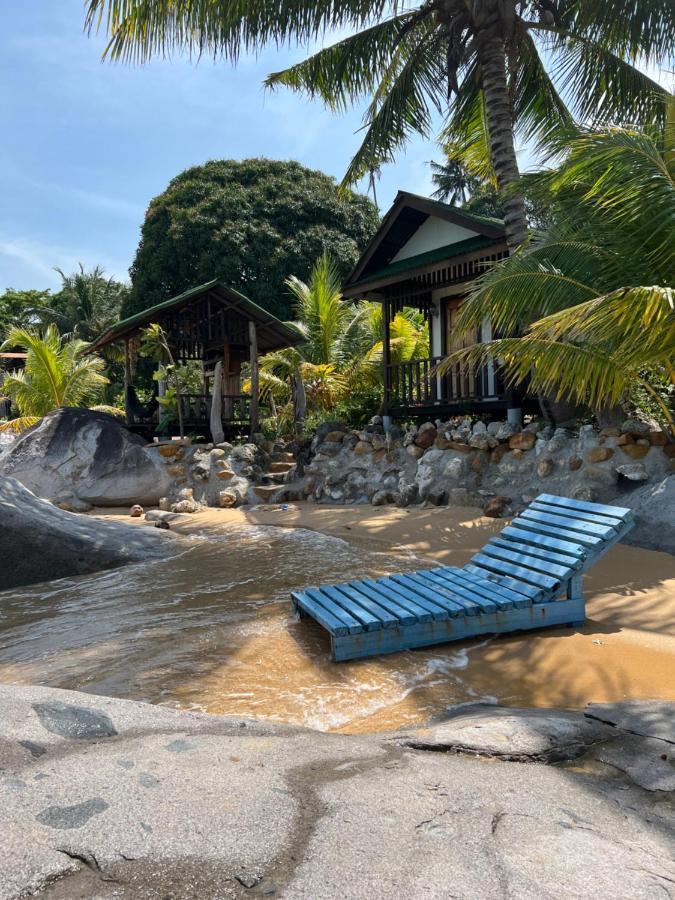 Beach House Kampung Genting Dış mekan fotoğraf