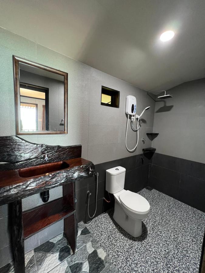 Beach House Kampung Genting Dış mekan fotoğraf
