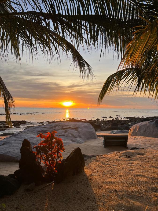 Beach House Kampung Genting Dış mekan fotoğraf