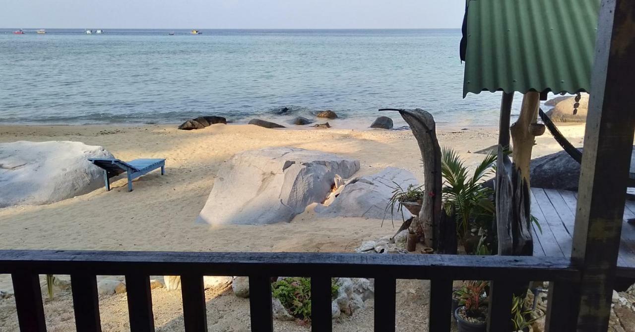 Beach House Kampung Genting Dış mekan fotoğraf